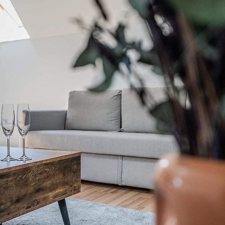Avanti Apgyvendinimas-Restoranas Biržai Extérieur photo