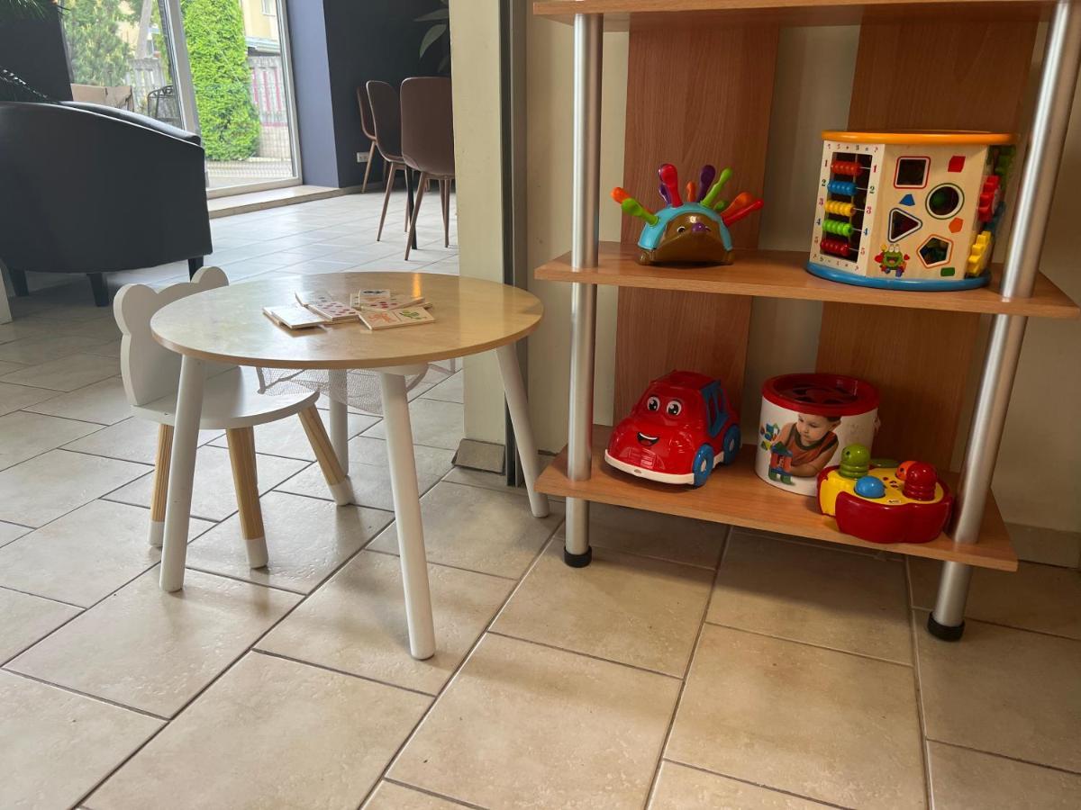Avanti Apgyvendinimas-Restoranas Biržai Extérieur photo