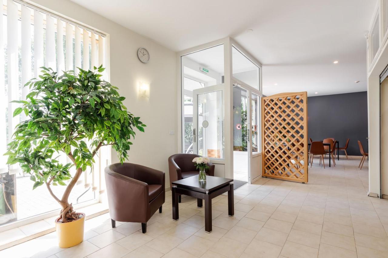 Avanti Apgyvendinimas-Restoranas Biržai Extérieur photo