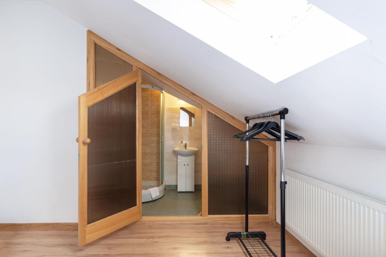 Avanti Apgyvendinimas-Restoranas Biržai Extérieur photo
