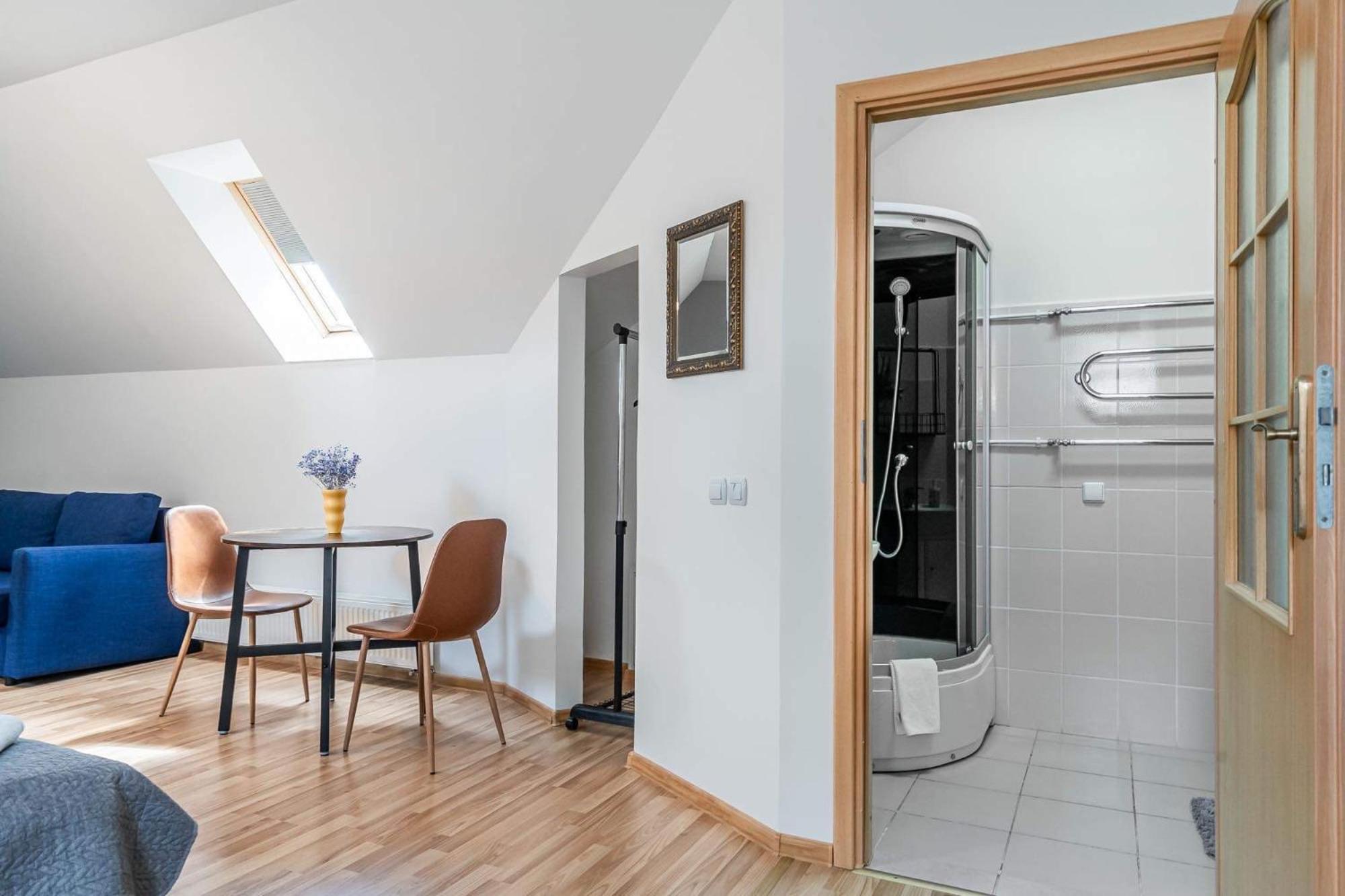 Avanti Apgyvendinimas-Restoranas Biržai Extérieur photo